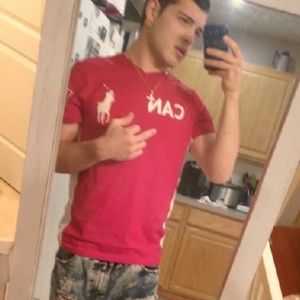 Meet your Posher, Aaron